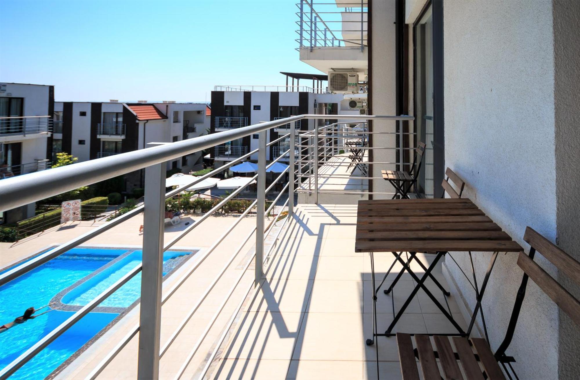 New Line Village Apartments Sunny Beach Exterior photo