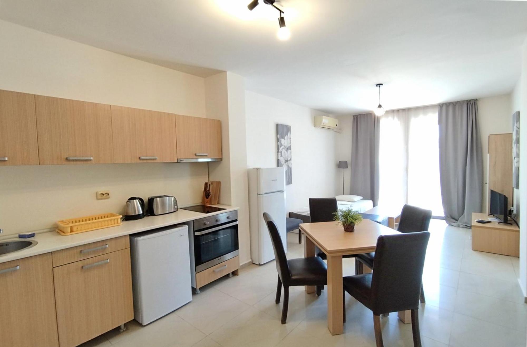 New Line Village Apartments Sunny Beach Exterior photo
